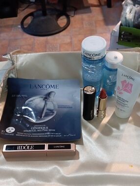 Lancôme Makeup Set in Pink, Black, Gold, Blue, White